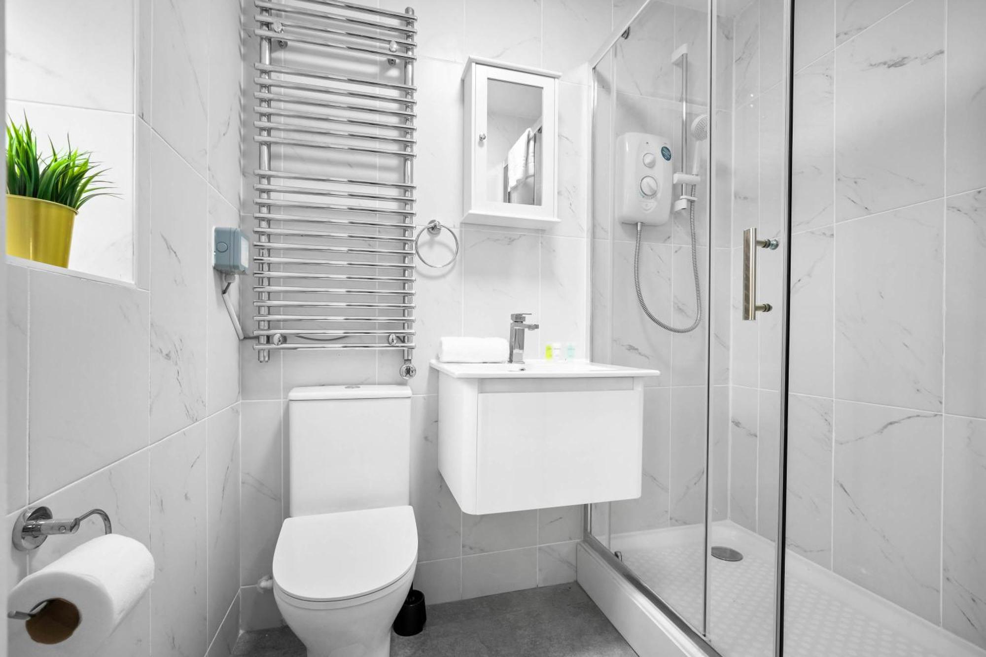 Luxury 3 Bedroom Apartment - Terrace - Near City Centre - Wifi - Smart Tv 1Mr Birmingham Luaran gambar